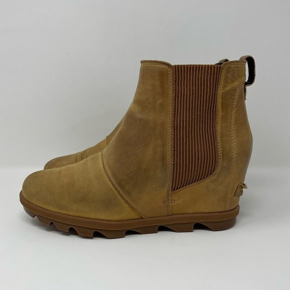 Sorel Lea Joan of Arctic Wedge Boots - Picture 1 of 10